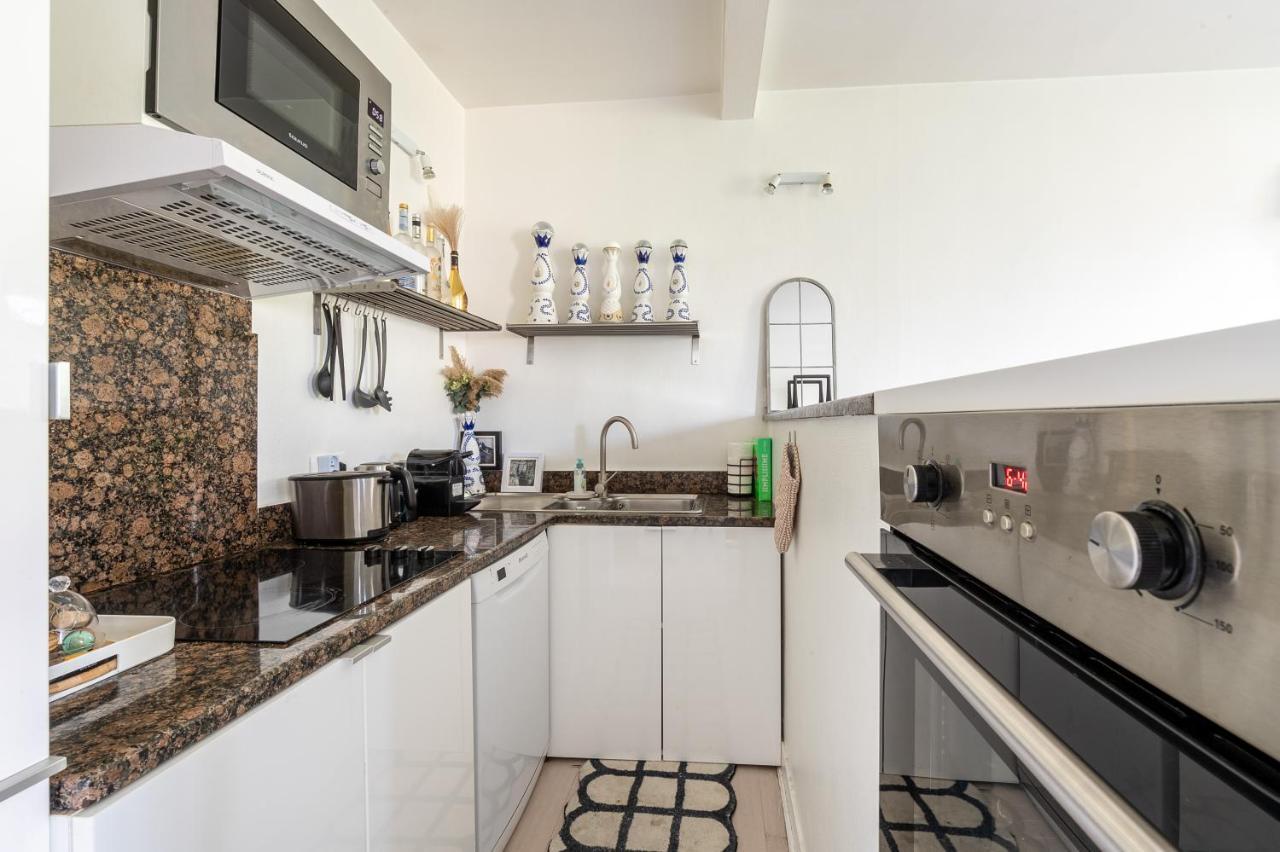 In Front Of The Sacre Coeur - 2 Bedrooms With Elevator Paris Eksteriør bilde